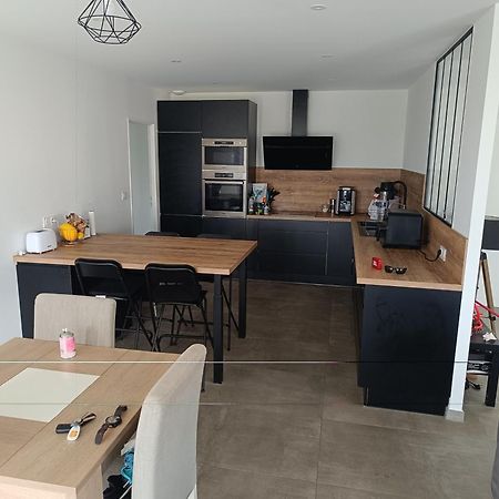 Chambre Parentale Prive Clonas-sur-Vareze Exteriér fotografie